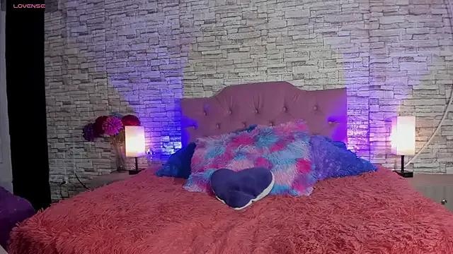 kitty_queen10 on StripChat 