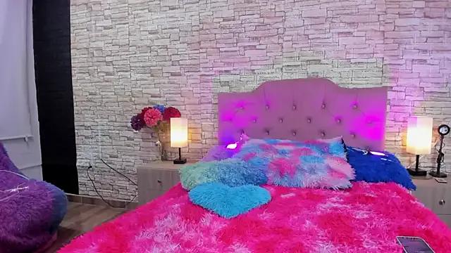 kitty_queen10 on StripChat 