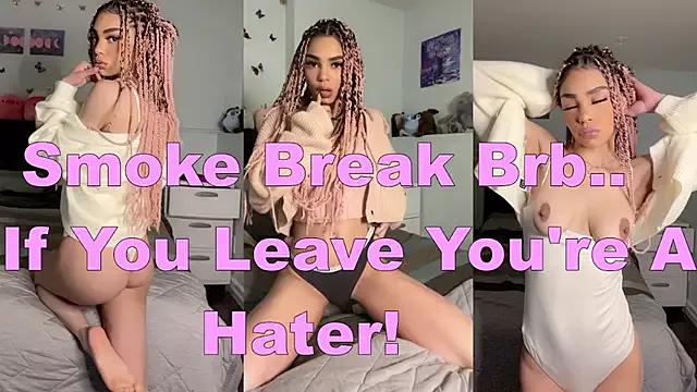 kittymarie28 on StripChat