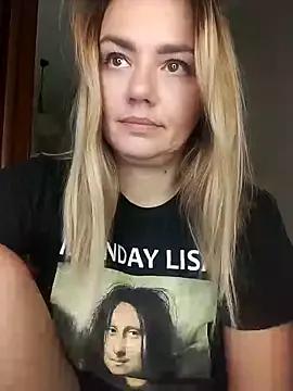 Freechat KrissSexi on StripChat