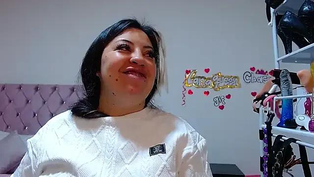 lanaqueen699 on StripChat 