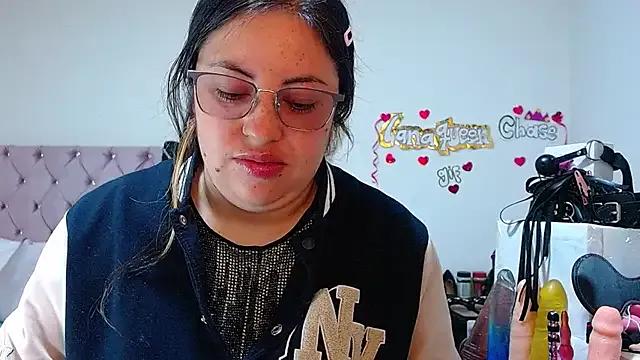 lanaqueen699 on StripChat 