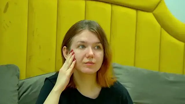 LessySmith on StripChat 