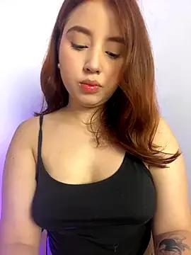 Lia_sex69 on StripChat