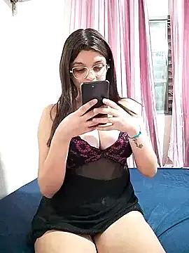 Freechat lilisilva22 on StripChat