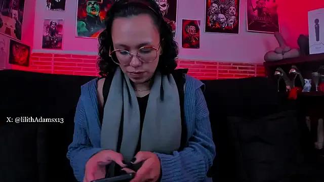 Freechat lilith-deveraux on StripChat