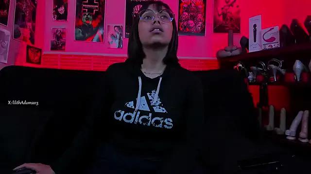 Freechat lilith-deveraux on StripChat