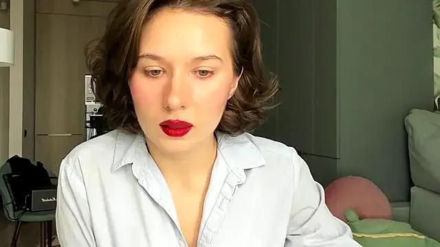 Lilith_lutherlow on StripChat 