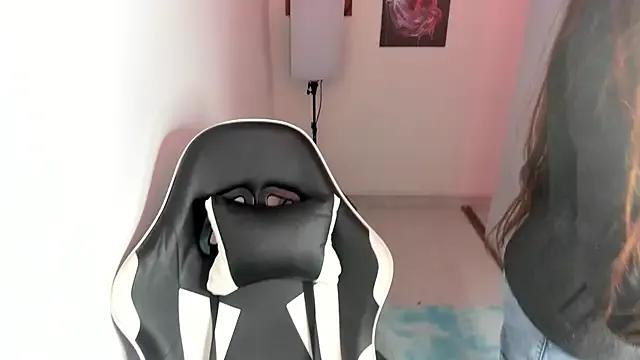 lilith_perez05 on StripChat 