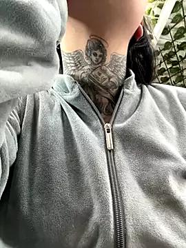 Lilith_Thompson on StripChat 