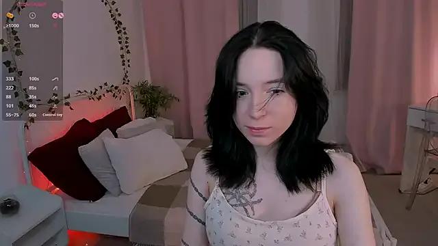 lilithlunna on StripChat