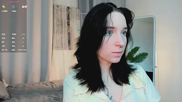 lilithlunna on StripChat