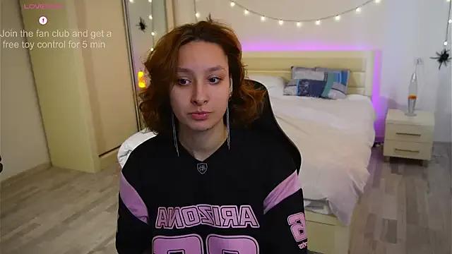 StripChat LilyannRosse  is Freechat  LilyannRosse — OIl in boobs