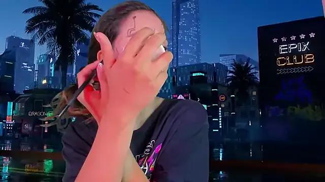 Freechat little-Emma on StripChat