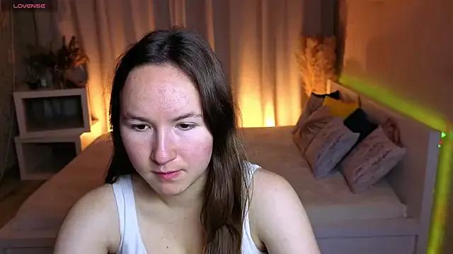 Little_doll_meow on StripChat 