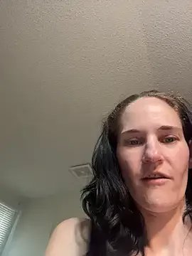 lolabunny9 on StripChat 