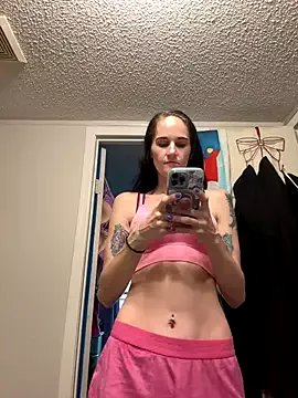 lolabunny9 on StripChat 