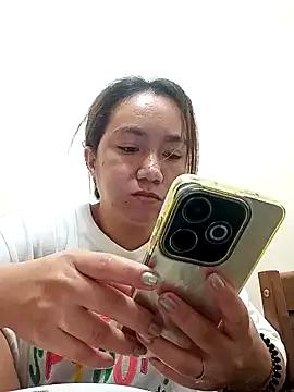 Freechat Lovelyclaya on StripChat