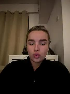 maisiesmithx — shower showww