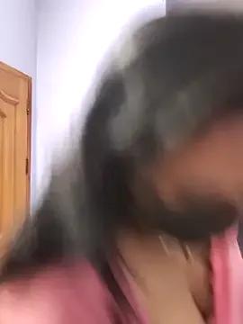 Freechat mallu-lover on StripChat