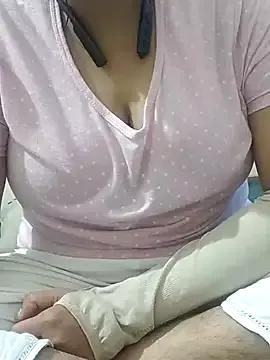 mallupriyapriya — Full nude squirt