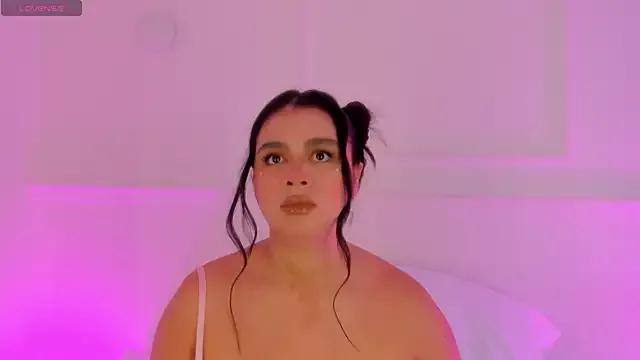 Freechat mary_suarez on StripChat