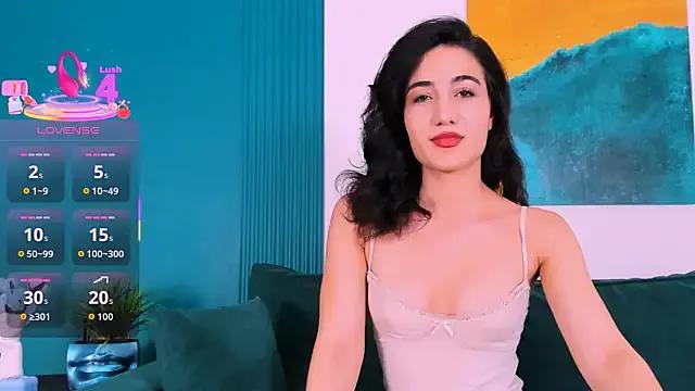 Maya_Rogerss on StripChat 