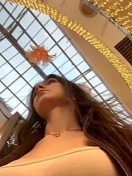 MilaBee — Naked 10 min+fuck add finger