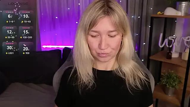 StripChat MilaBott is Private MilaBott — undress me and put me in doggy style