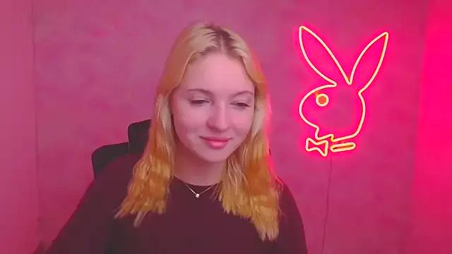 StripChat Milka_kiss_  is Freechat  Milka_kiss_ — take off some clothes!