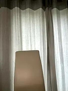 MimiMaee on StripChat 