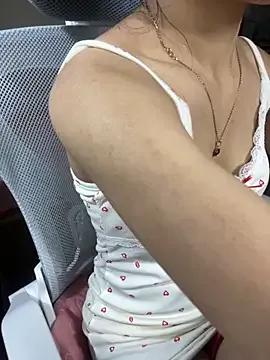 Freechat Mina048 on StripChat