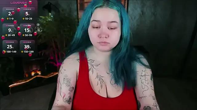 Mira_Fyre on StripChat