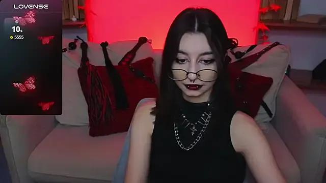 Mistress__Marcelline on StripChat