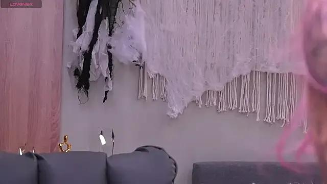 Molly_Jons — spank my oiled ass 