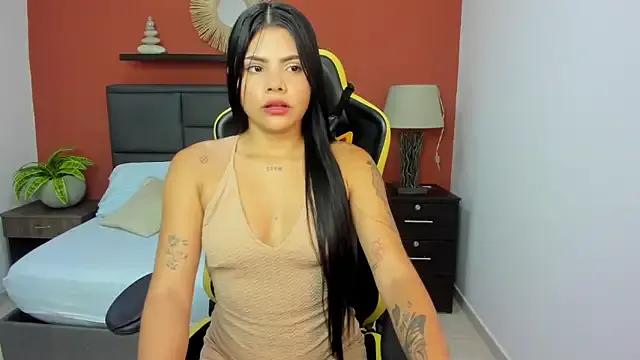 molly_lovee_ on StripChat 