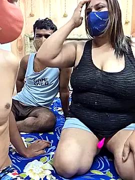 StripChat MOM-SUN-COUPLE is Freechat MOM-SUN-COUPLE — Buy sex toy