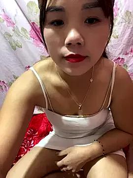 nachi-baby on StripChat