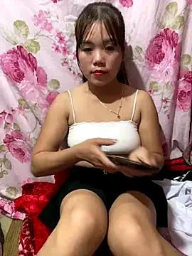 nachi-baby on StripChat