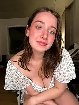 nerdynina — Get me WET  and horny
