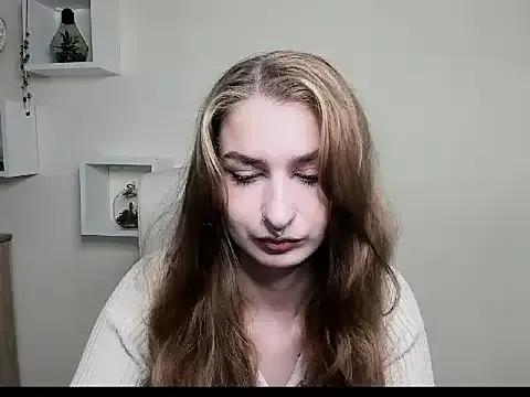 Freechat NinaBlond1 on StripChat