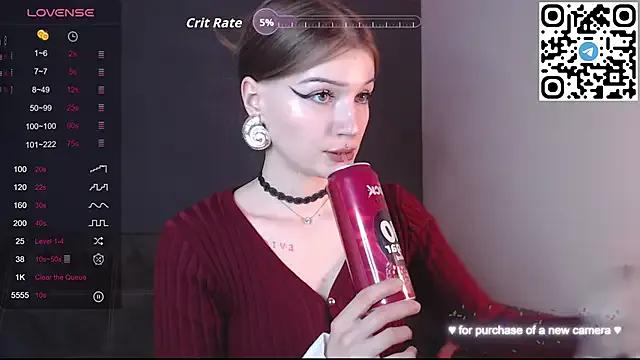 Nutsy_Kitty on StripChat