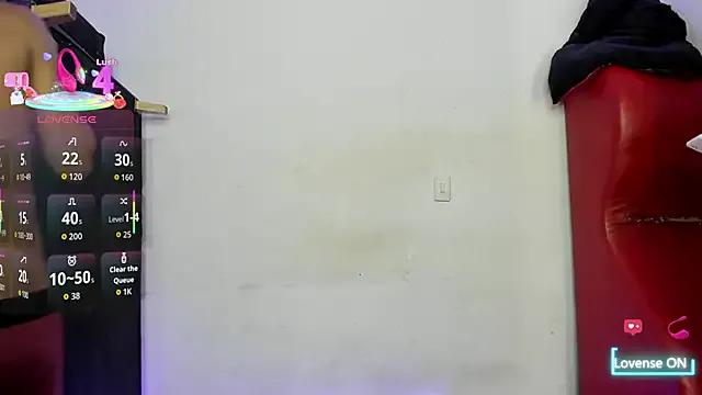 Freechat Parejalatin_2 on StripChat