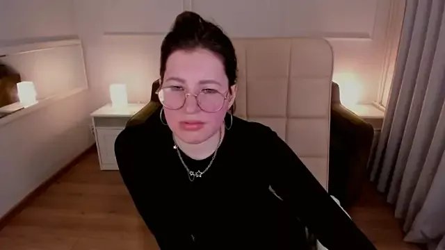 Peneloppa_Star on StripChat 