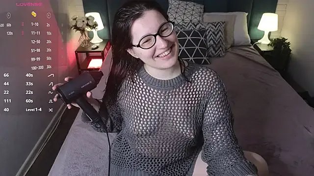 Peneloppa_Star on StripChat 