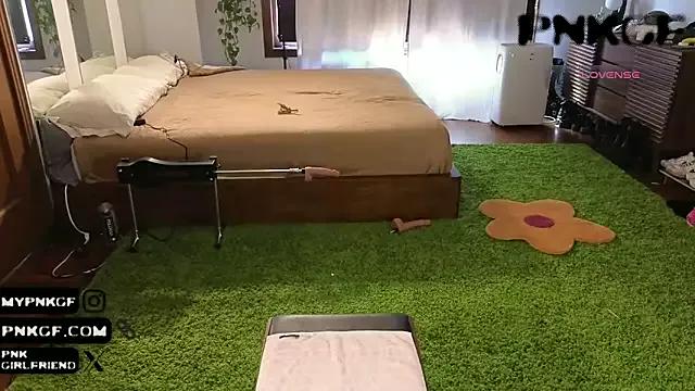 Freechat pnkgf on StripChat