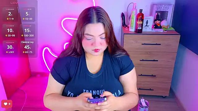 Rebeca_charme21 on StripChat 