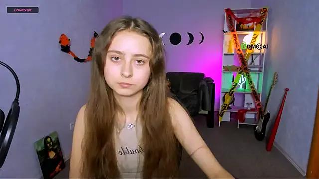 StripChat rebecca_smile  is Freechat  rebecca_smile — flash ass