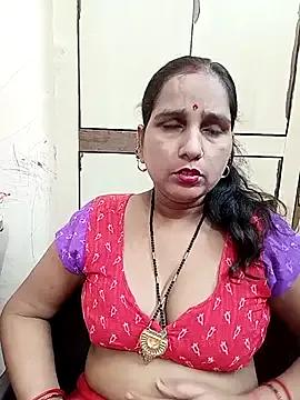 Freechat reemacouple007 on StripChat