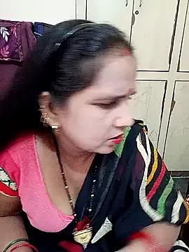 Freechat reemacouple007 on StripChat